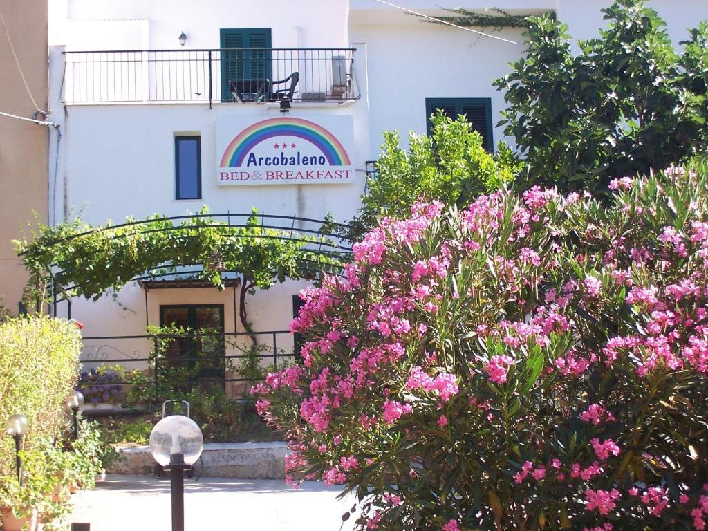 B&B Arcobaleno Cefalú Exterior foto